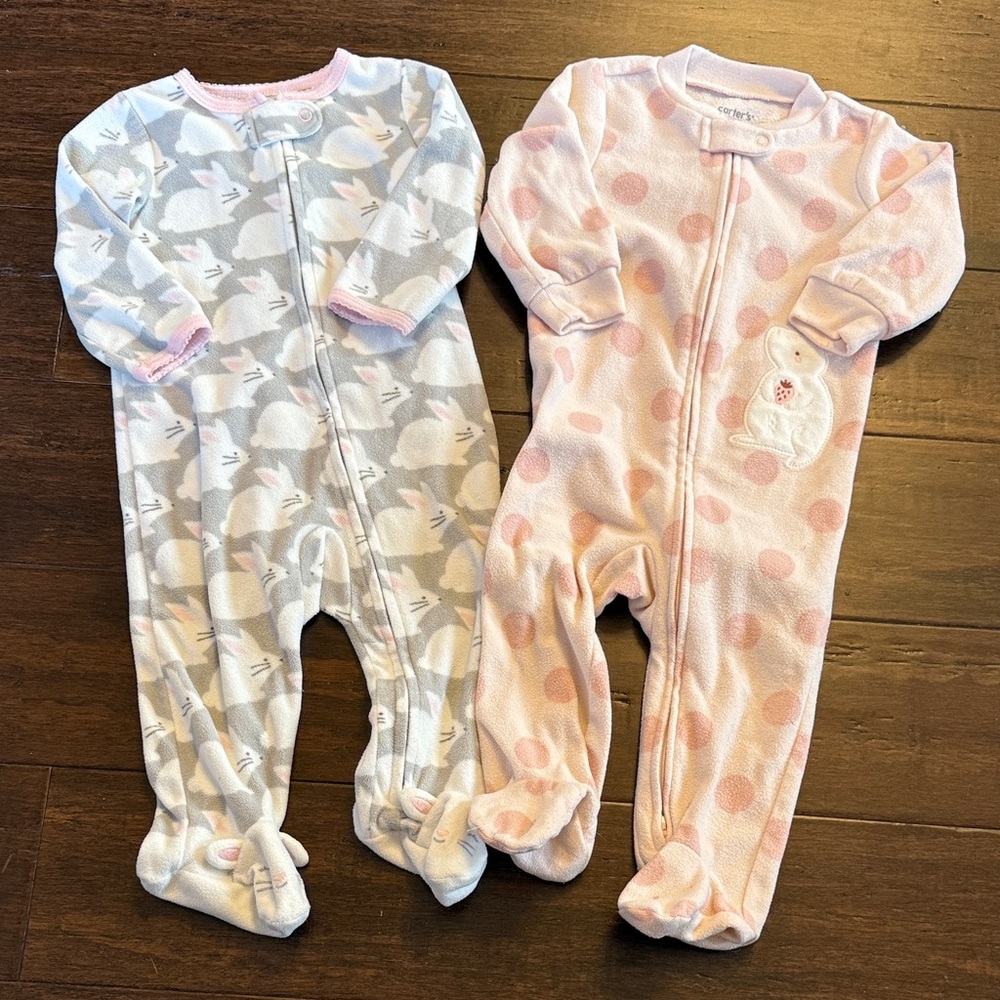 Carter's 9 Mo Gray and Pink Fleece Bunny Footies